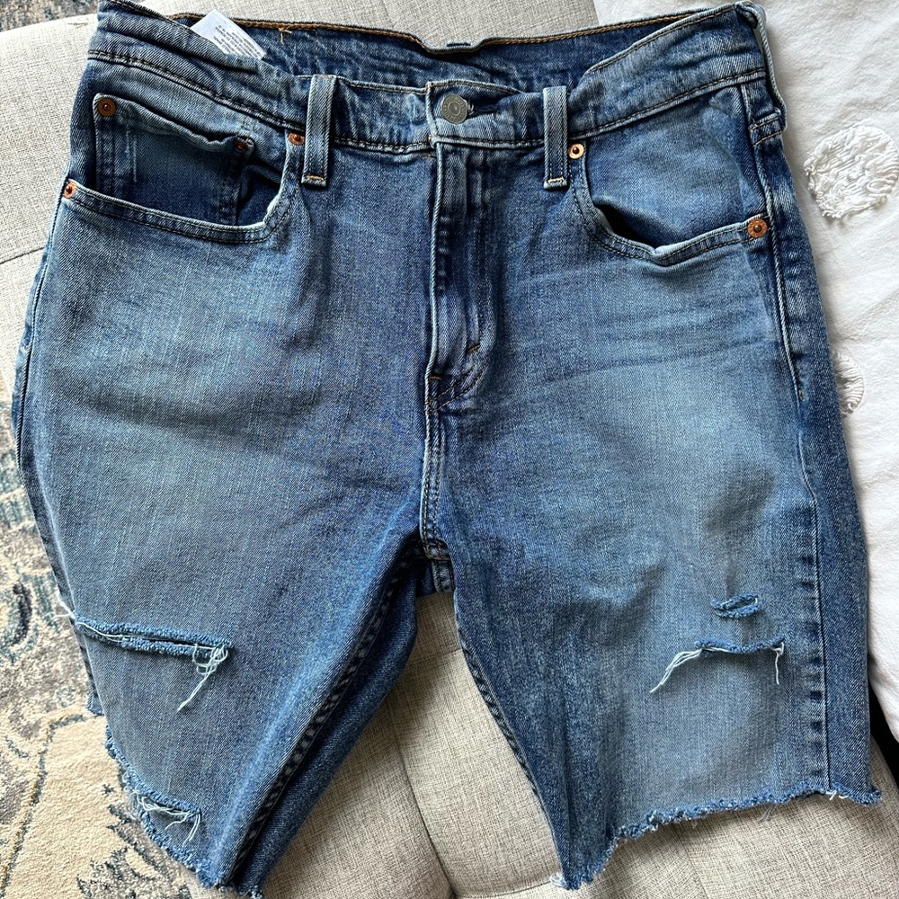 Levi’s 512 denim raw hem shorts